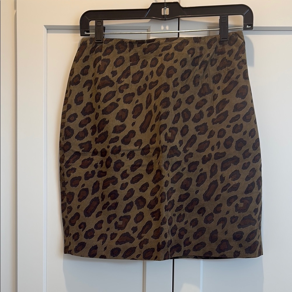 Vintage Punk! 80’s Leopard Print Suede Skirt